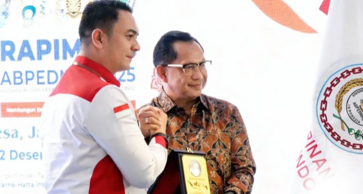 Foto 2 - Suasana acara Pengukuhan DPP ABPEDNAS 2025–2031. (Dok. Istimewa)