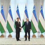 Hong Kong SAR's Chief Executive John Lee (left) meets with the President of Uzbekistan Mr Shavkat Miromonovich Mirziyoyev_11zon
