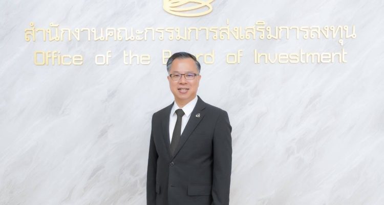 01Mr. Narit Therdsteerasukdi, Secretary General of the Thailand Board of Investment (BOI)_11zon