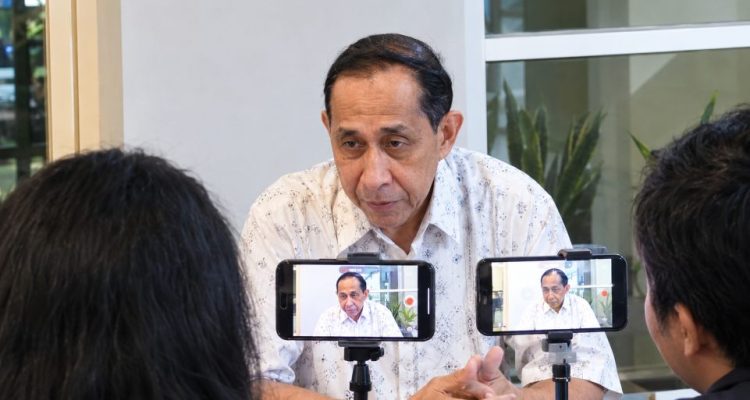 Foto 1 - Rusli Zainudin bongkar sisi gelap manusia modern lewat lagu hipdut Budak Cinta. (Dok. Istimewa)